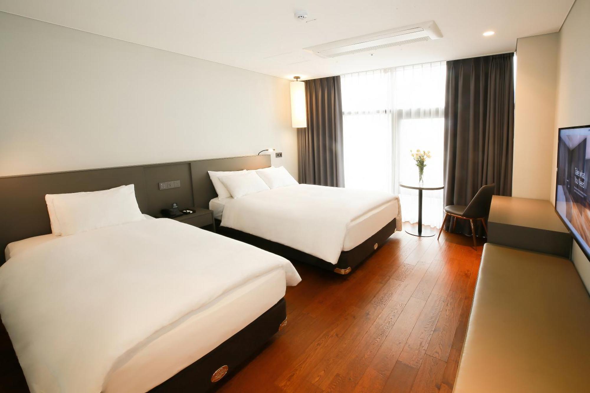 Westernlife Hotel Iksan Kamer foto